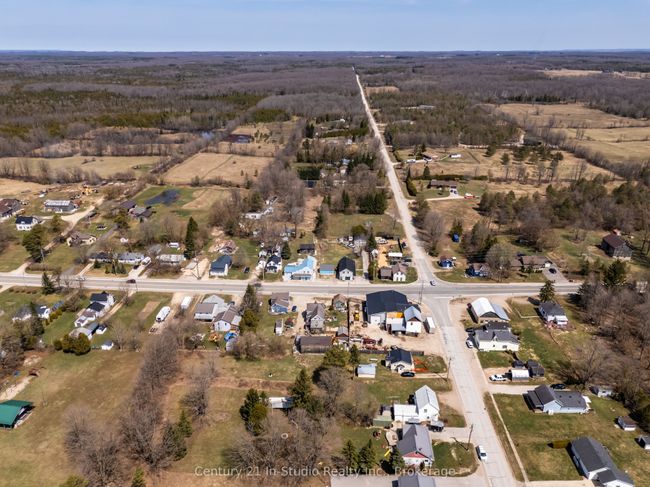580307 Sideroad 60, House other with 3 bedrooms, 1 bathrooms and 5 parking in Berkeley ON | Image 13