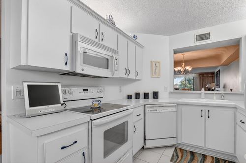 405-23249 Barwood Ln N, Boca Raton, FL, 33428-6731 | Card Image