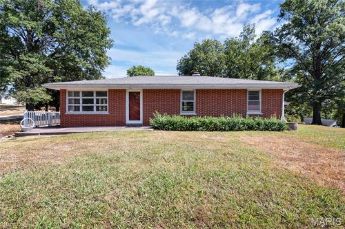 1504 Campbell Ln, Columbia, IL, 62236-3330 | Card Image