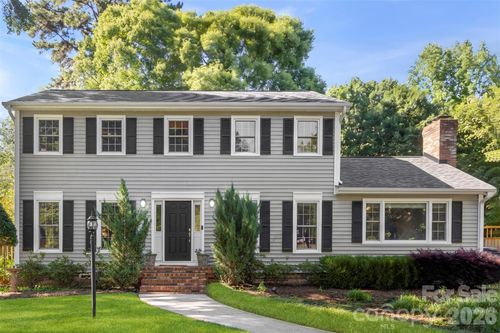 2106 Kings Dr, Gastonia, NC, 28056-8829 | Card Image