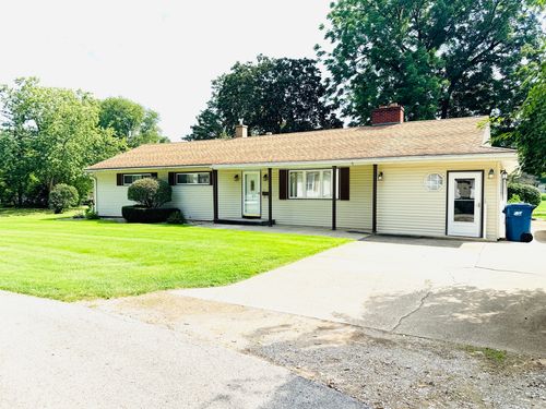 525 E Honeywell Ave, Hoopeston, IL, 60942 | Card Image