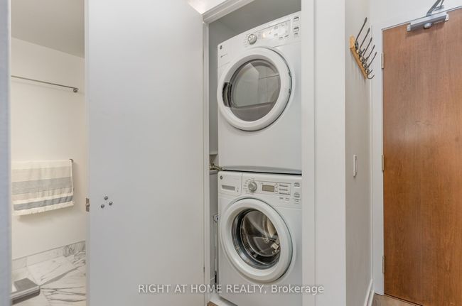 531 - 38 Iannuzzi St, Condo with 2 bedrooms, 1 bathrooms and 1 parking in Toronto ON | Image 12