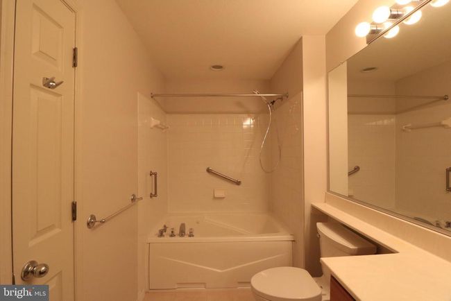 A-102 - 12000 Amber Ridge Cir, Condo with 2 bedrooms, 2 bathrooms and null parking in GERMANTOWN MD | Image 10