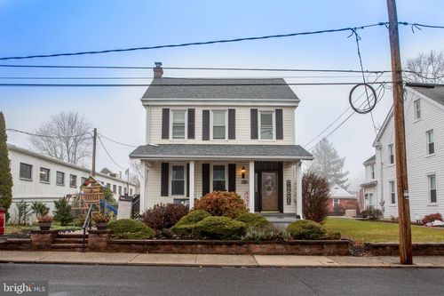 110 E Broad Street, TELFORD, PA, 18969 | Card Image