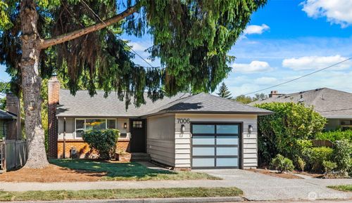 7006 20th Avenue Ne, Seattle, WA, 98115 | Card Image