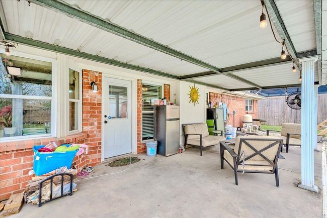 391 Roberts Ave, House other with 3 bedrooms, 2 bathrooms and null parking in Bridge City TX | Image 18