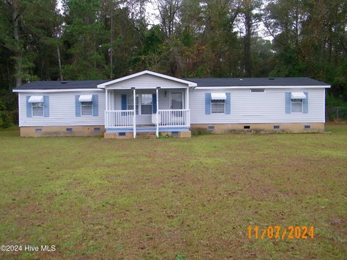 3570 Nc83 Highway, Maxton, NC, 28364 | Card Image