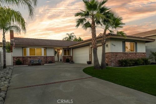 30189 Longhorn Dr, Menifee, CA, 92587 | Card Image