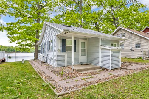 5008 Schrah Dr, Munith, MI, 49259-9606 | Card Image