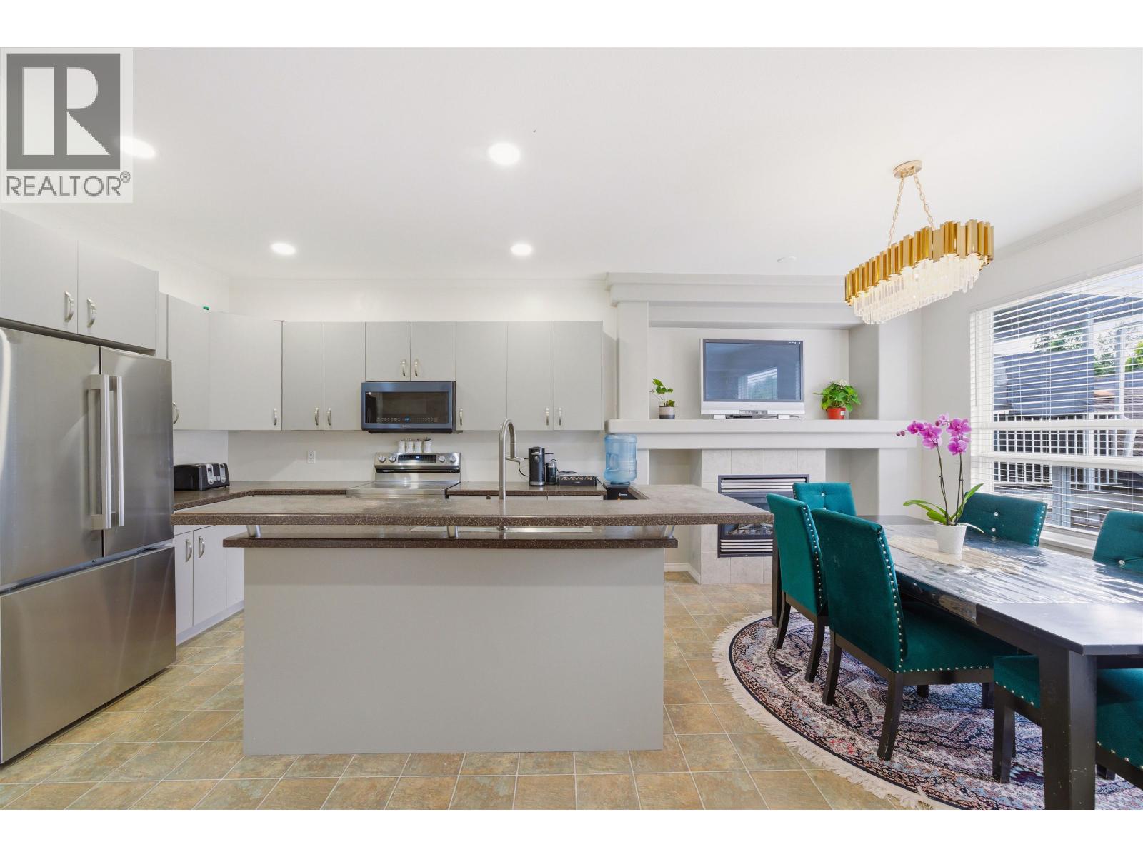 Residential in Maple Ridge 2