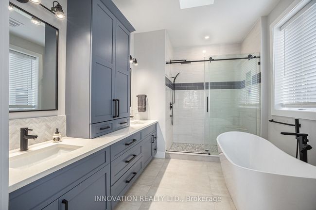 1048 Boucher Cres, House other with 5 bedrooms, 3 bathrooms and 6 parking in Manotick ON | Image 22