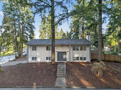 405 Ne 144th Ave, Vancouver, WA, 98684-8013 | Card Image