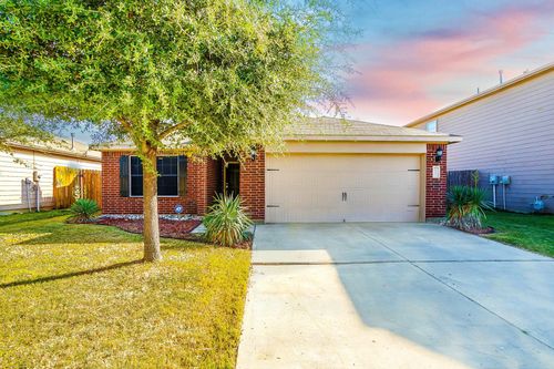 605 Hidden Dale Dr, Fort Worth, TX, 76140-7525 | Card Image