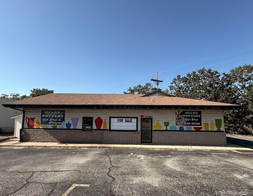 15752 Us Highway 160, Forsyth, MO, 65653-8103 | Card Image