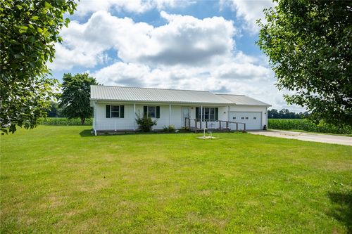 11444 N 800th Street, Effingham, IL, 62401 | Card Image