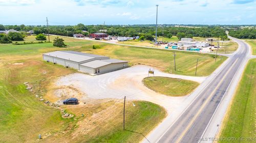 2020 W 1st, Sulphur, OK, 73086 | Card Image