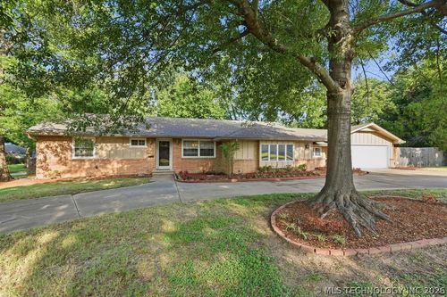 5880 Quebec Ave, Tulsa, OK, 74135-4221 | Card Image