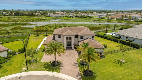 1830 Meadows Dr, Davie, FL, 33324-4197 | Card Image