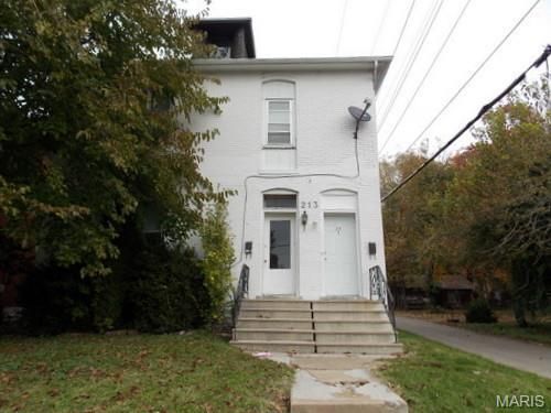b-213 E Garfield St, Belleville, IL, 62220-2249 | Card Image