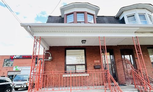 509 Dupont St, Toronto, ON, M6G1Y6 | Card Image