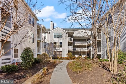 apt-209-10302 Appalachian Cir, OAKTON, VA, 22124-2755 | Card Image