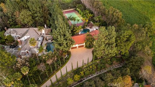 1161 N Coyote Ln, Orange, CA, 92869-1702 | Card Image