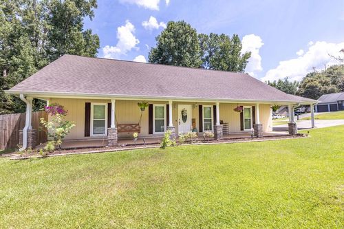 11 Lee Rd, Phenix City, AL, 36870 | Card Image