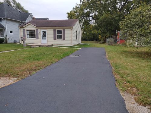 928 Berylan St, Belvidere, IL, 61008-2517 | Card Image