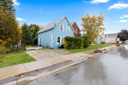 1323 2nd Ave W, Owen Sound, ON, N4K4N5 | Card Image