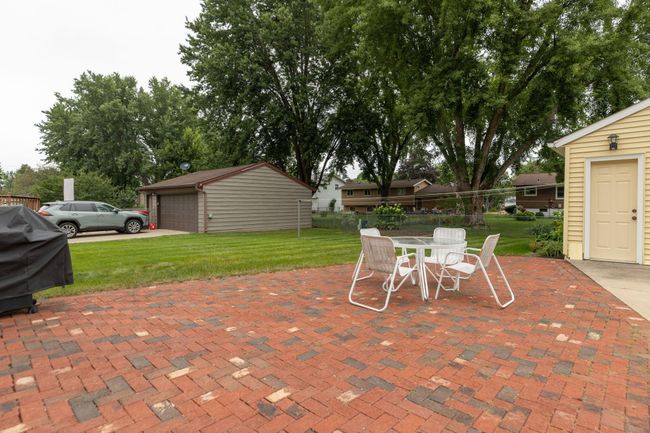 37-web-or-mls-37-Patio.jpg | Image 37