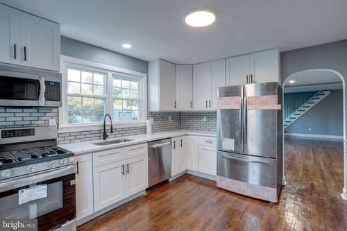 5 Beulah Ave, LUMBERTON, NJ, 08048-3005 | Card Image