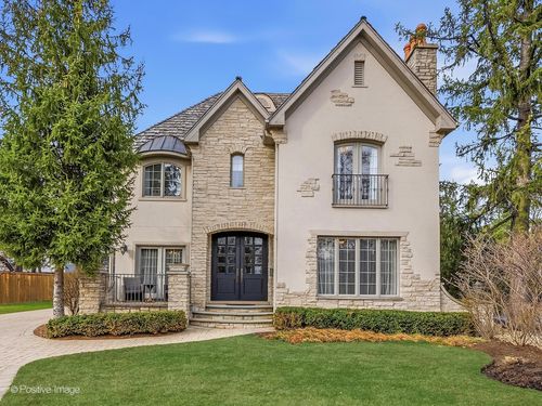 117 W North St, Hinsdale, IL, 60521-3347 | Card Image