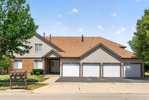 2d-1503 Longwood Dr, Sycamore, IL, 60178-2723 | Card Image