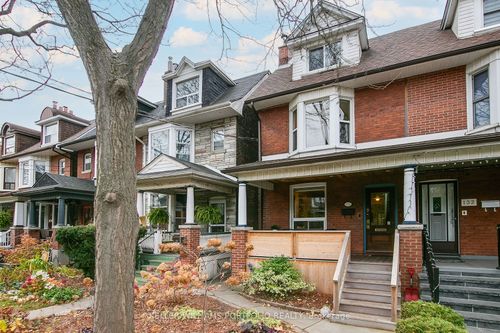 130 Sunnyside Ave, Toronto, ON, M6R2P2 | Card Image