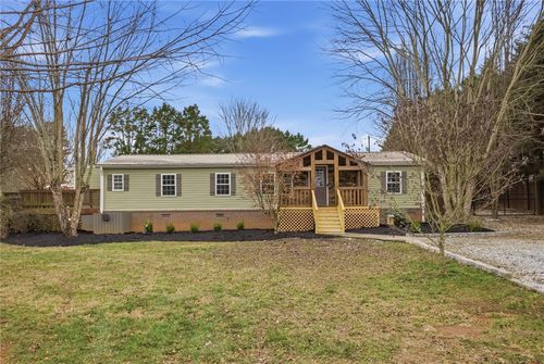 9124 West Oak Highway, Seneca, SC, 29678 | Card Image