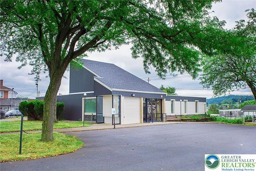 1130 Union Blvd, Allentown, PA, 18109-1557 | Card Image