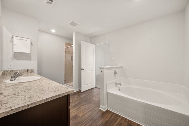14405 Boomtown Way, House other with 4 bedrooms, 3 bathrooms and 4 parking in Elgin TX | Image 11