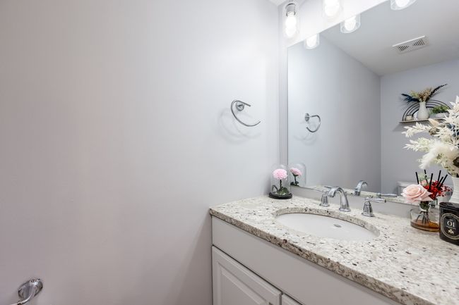 1357 Coldspring Rd, Townhouse with 2 bedrooms, 2 bathrooms and 1 parking in Carol Stream IL | Image 6