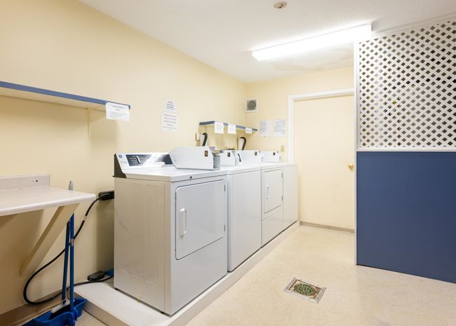 APT-24 - 5 Autumn Leaf Dr, Condo with 2 bedrooms, 1 bathrooms and null parking in Nashua NH | Image 24