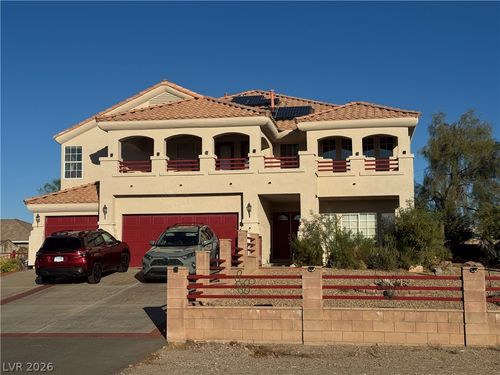 607 Emden St, Henderson, NV, 89015-4645 | Card Image