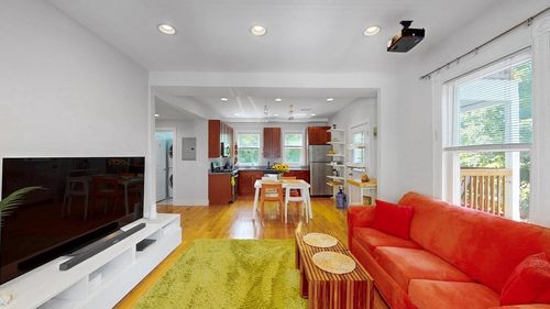 2-33 Plainfield St, Boston, MA, 02130-3792 | Card Image