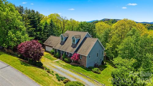 277 Rembrandt Dr, Boone, NC, 28607-8399 | Card Image