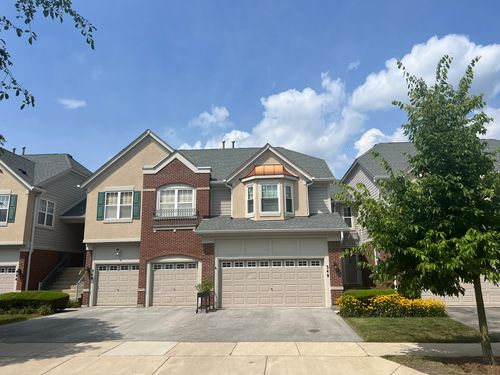 348 Pine Lake Cir, Vernon Hills, IL, 60061-1227 | Card Image