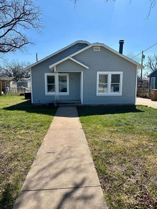 2005 Bailey St, San Angelo, TX, 76901-2163 | Card Image