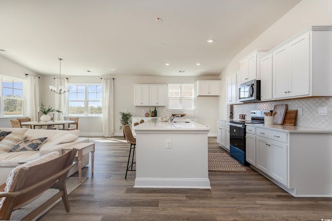 444 Clear Lake Dr, House other with 3 bedrooms, 2 bathrooms and 4 parking in Conway SC | Image 6