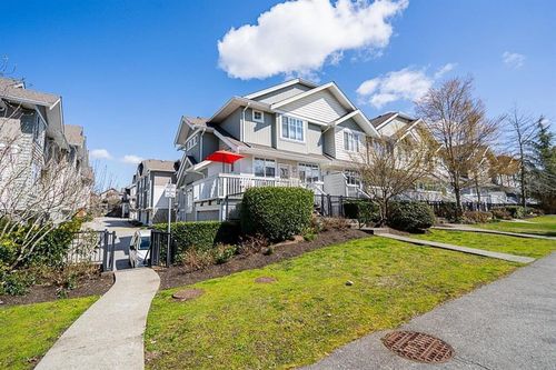 32-19480 66 Ave, Surrey, BC, V4N5W7 | Card Image