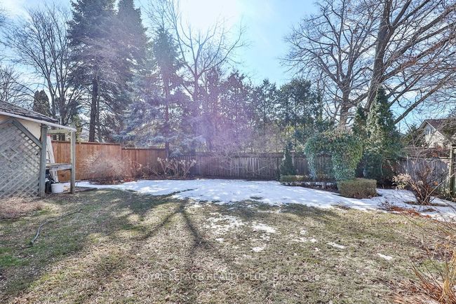 225 Glenrose Ave, House other with 4 bedrooms, 3 bathrooms and 4 parking in Toronto ON | Image 30