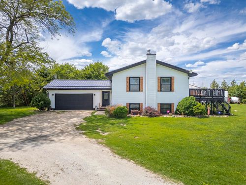 20864 120th St, Westgate, IA, 50681-8540 | Card Image