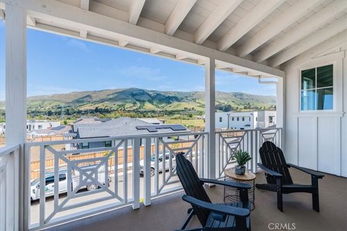 1439 Hansen Ln, San Luis Obispo, CA, 93401-6318 | Card Image