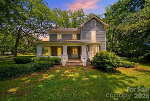 902 N Ashe Ave, Newton, NC, 28658-3027 | Card Image